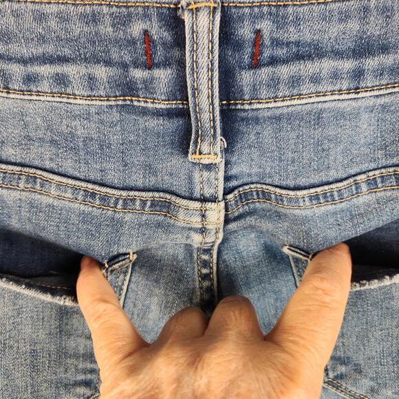 Dear John Denim Shorts Womens Size 29 Blue Medium Wash Stretch 5” Inseam EUC - Picture 10 of 15